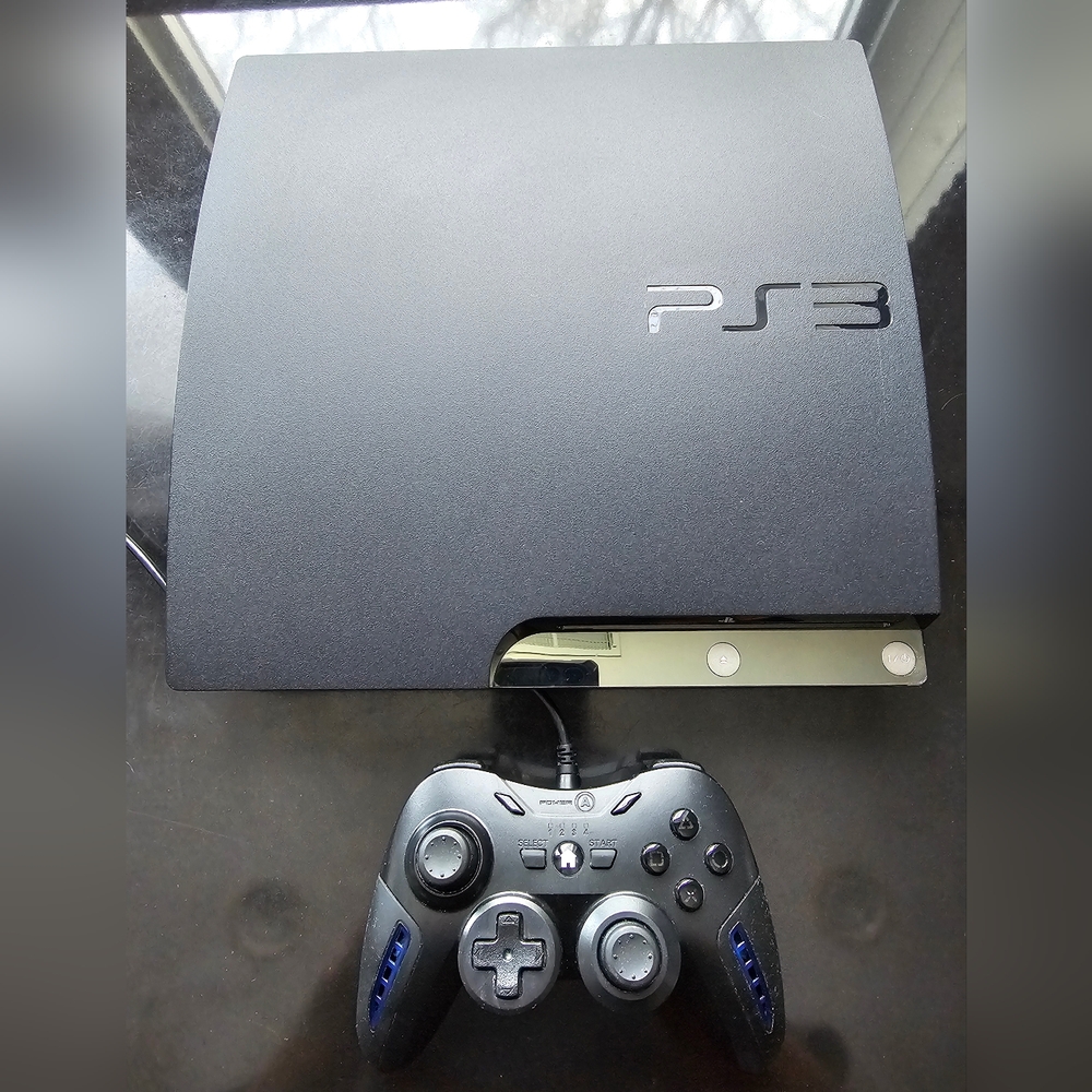PS3 Slim Model CECH-2101A	 120GB